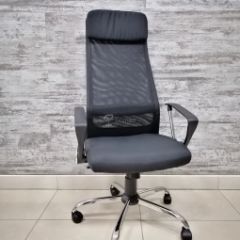Кресло Barneo K-116 для персонала (черная ткань, черная сетка) в Можге - mozhga.mebel24.online | фото