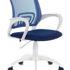 Кресло BRABIX "Fly MG-396W" (белый/темно-синее) 532399 в Можге - mozhga.mebel24.online | фото