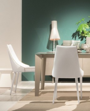 Стул CLARA 40.11 (TR505 white with sand cordonet, экокожа) в Можге - mozhga.mebel24.online | фото 1