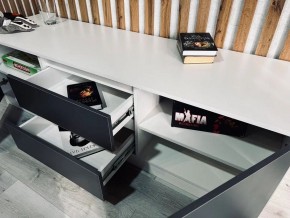Тумба ТВ большая Парус (Белый/Графит) в Можге - mozhga.mebel24.online | фото 3